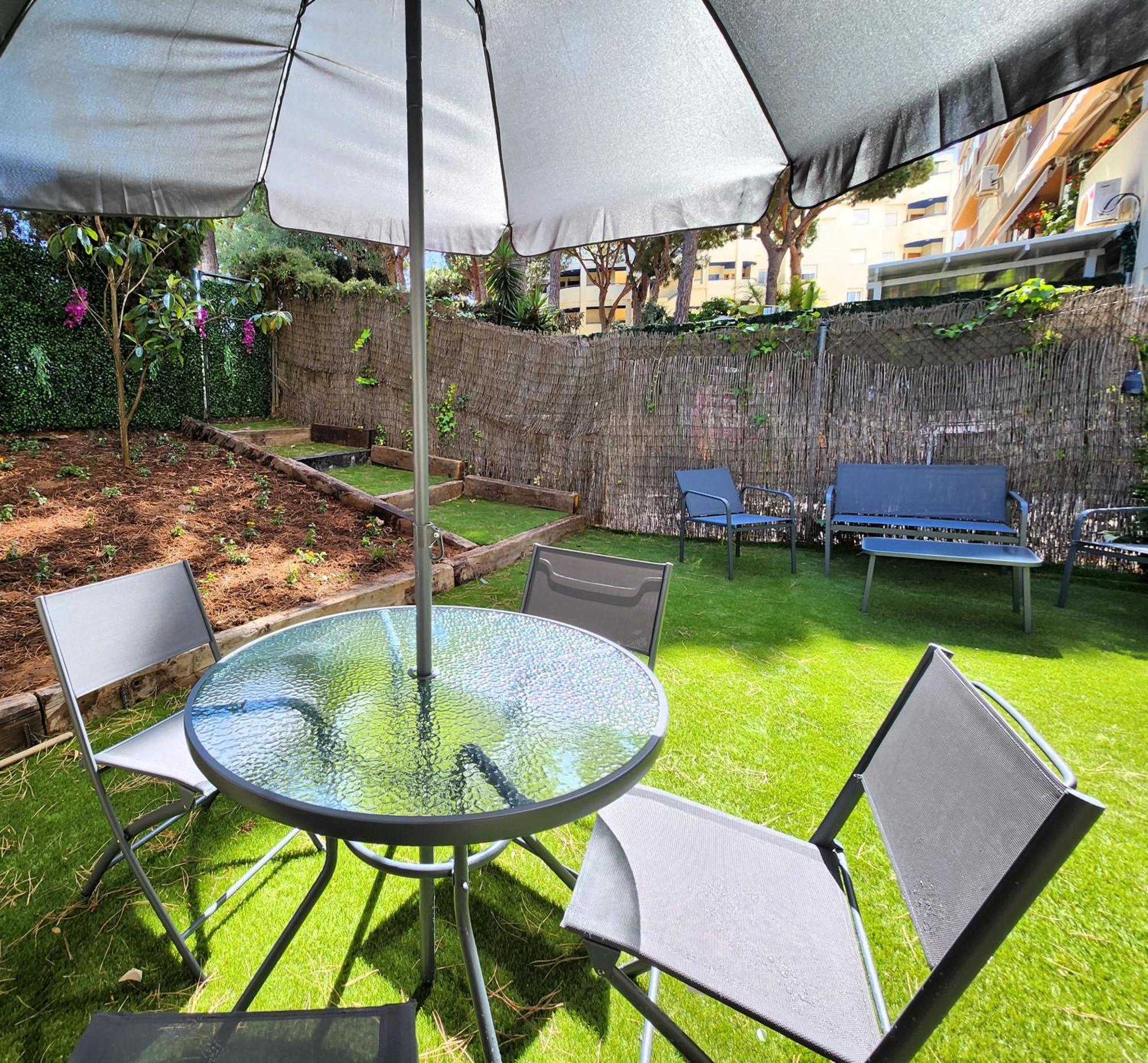 Ansa Beach Apartment - Cabopino, Marbella - Garden Level ภายนอก รูปภาพ